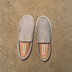 STEVE MADDEN SNEAKERS